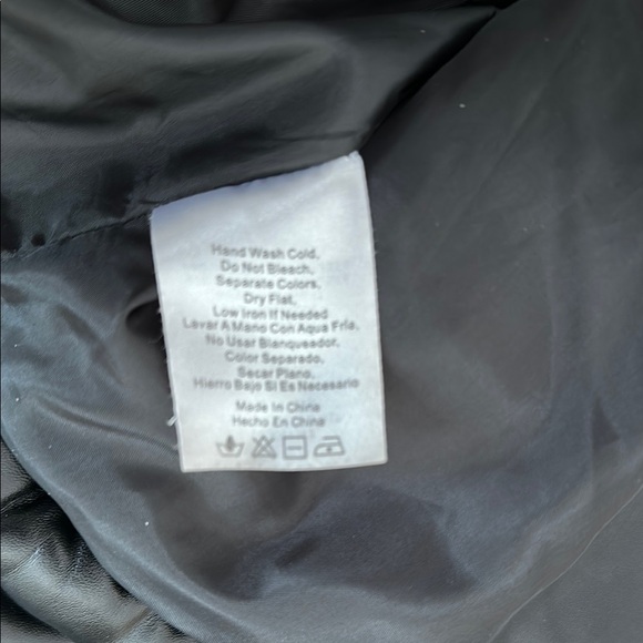 Black Puffer Jacket by Emory Park - Picture 6 of 9